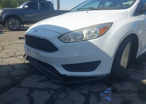 2018 Ford Focus S из США, поврежденный, VIN 1FADP3E28JL244722